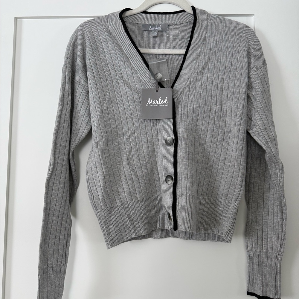 Marled Gray Knit Cardigan with Black Trim - Picture 2 of 8